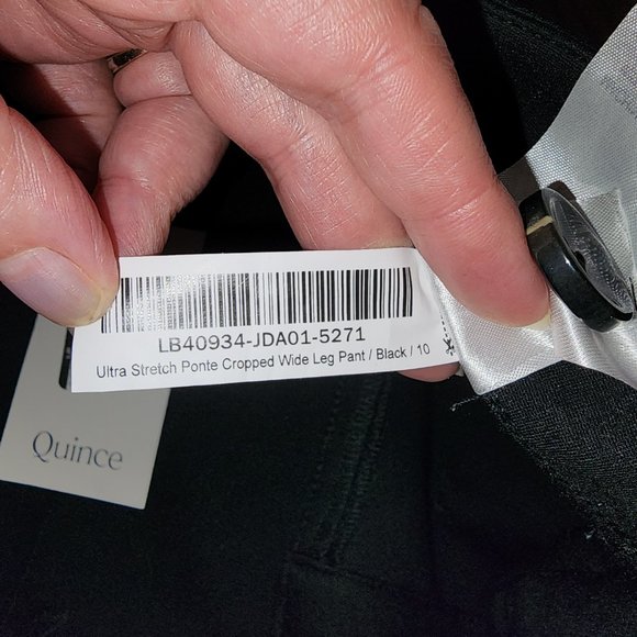 Quince Ultra-Stretch Ponte Cropped Wide Leg Pant NWT Black Size 10 - Picture 7 of 7